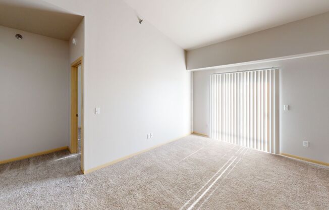 2 beds, 2 baths, 1,200 sqft, $1,295, Unit 4822-206