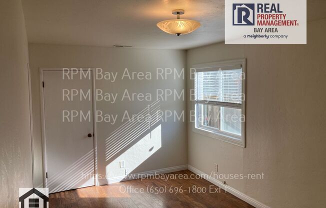 3 beds, 2 baths, $4,600