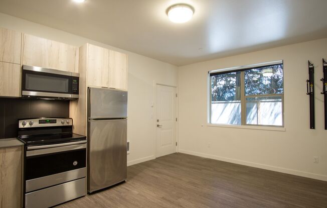 Apps are on Us! Fabulous Modern 1 Bedroom w All the Bells and Whistles!
