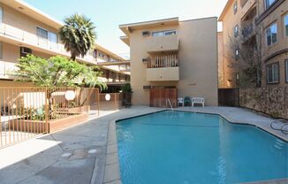 8123 - Sepulveda Apartments