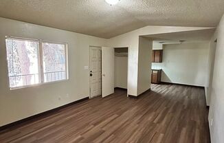 2 beds, 1 bath, 845 sqft, $1,195, Unit H