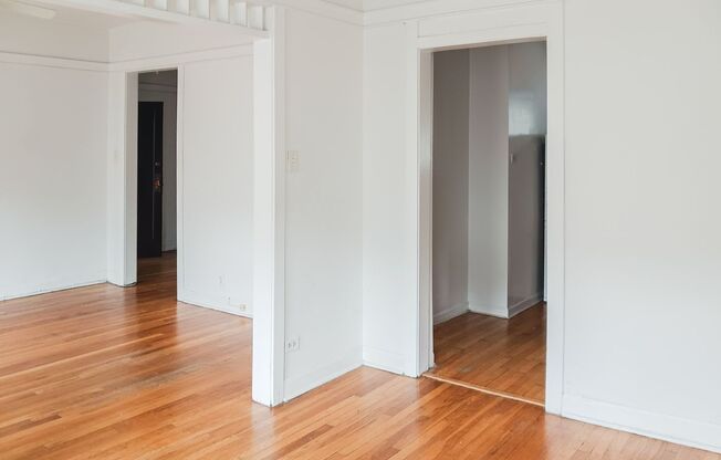 1 bed, 1 bath, 670 sqft, $1,875, Unit 1920-3