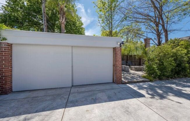 3412 - 3414 J St