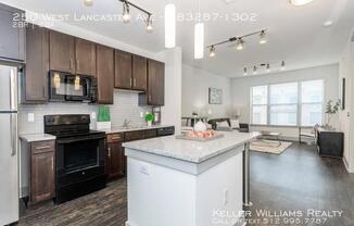 250 West Lancaster Ave