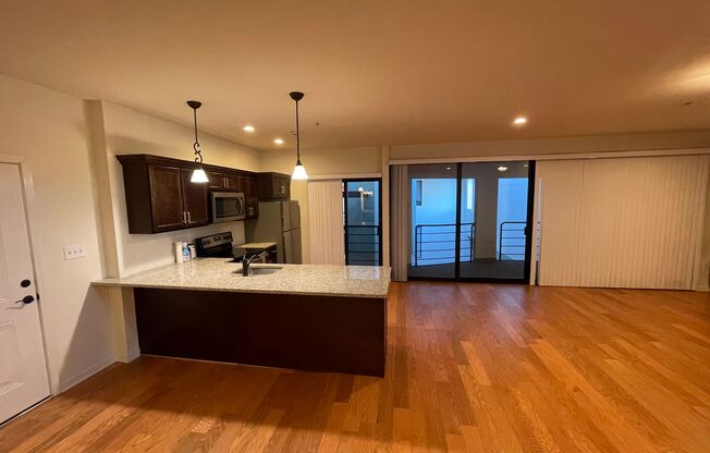 1 bed, 1 bath, 660 sqft, $1,495, Unit Apt 412