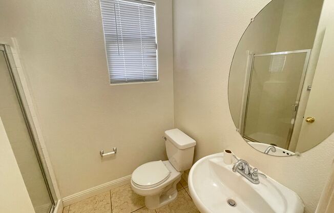 2 beds, 2 baths, $1,595