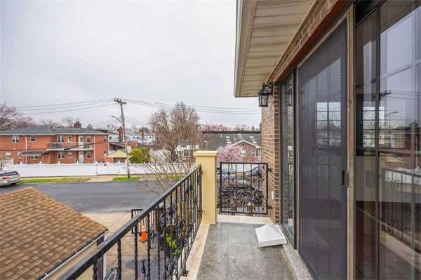 6339 136 ST
