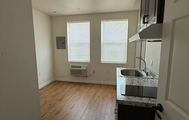 Studio Available for Immediate Move-In!