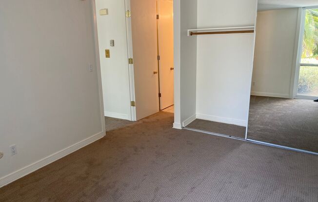1 bed, 1 bath, $2,300, Unit # 241