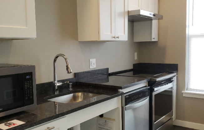 1 bed, 1 bath, $1,400, Unit 109-202 (ADA)