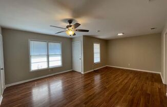 3 beds, 1 bath, $1,425