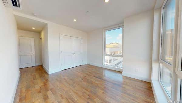 2 beds, 2 baths, $3,600, Unit PH6I