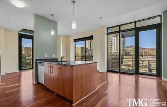 1 bed, 1.5 baths, $2,595