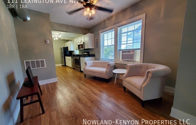 111 LEXINGTON AVE NW