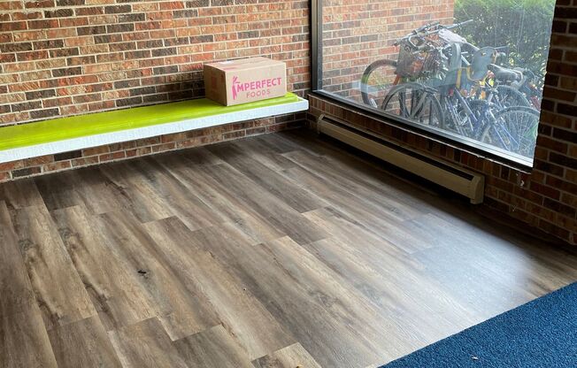 West Lake Cove Apartments