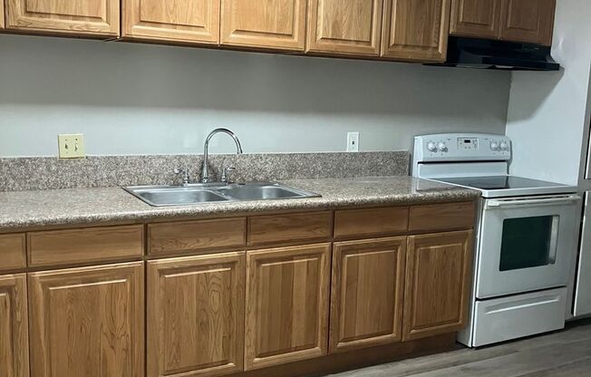 Studio, 1 bath, 450 sqft, $1,500, Unit #3104F