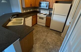 2 beds, 2 baths, $1,975