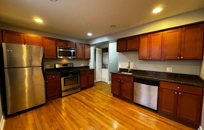 1 bed, 1 bath, $1,450, Unit 3641 #1N