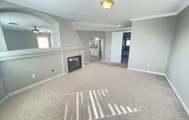 3 beds, 2.5 baths, $3,300