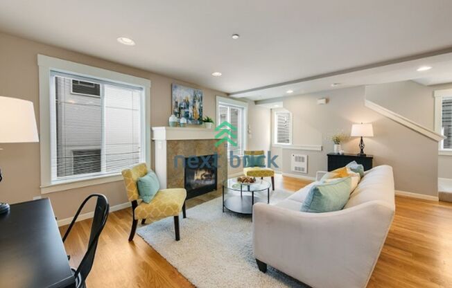 Spacious 2-Bed, 2.5-Bath Townhome Available for Rent – Get $100 Off Your First Month’s Rent! Don’t Miss Out!