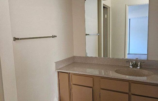 1 bed, 1 bath, 687 sqft, $1,850, Unit 104