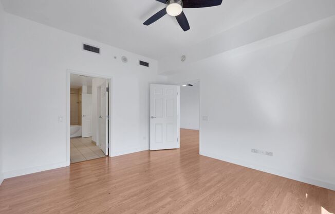 1 bed, 1 bath, $2,000, Unit # 3503