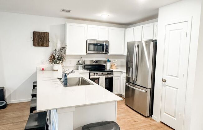 NEW HOME IN PLEASANT HILL AVAILABLE FOR DECEMBER MOVE IN!