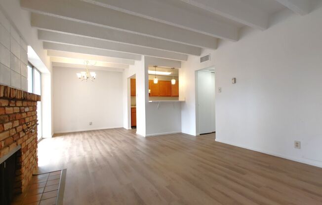 Alvarado Apts
