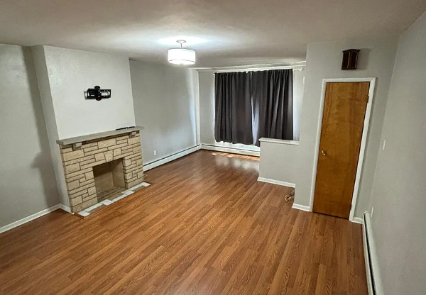 166 SOUTHERN AVE
