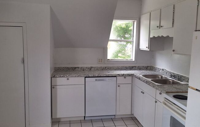 1 Black Dog Residential 507