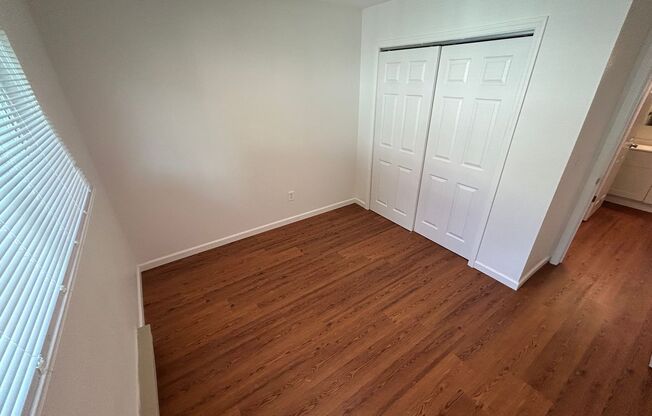 2 beds, 1 bath, 1,000 sqft, $1,295, Unit #7