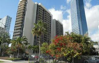1450 Brickell Bay Dr