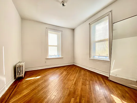6825 7th Ave 2