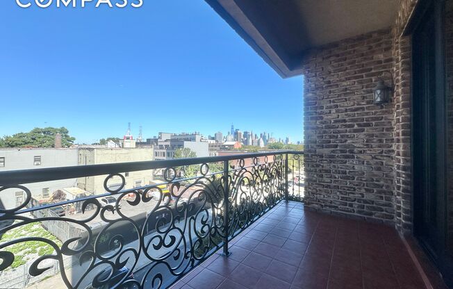 2 beds, 2 baths, 1,100 sqft, $5,500, Unit 4