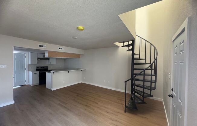 1 bed, 1 bath, $745, Unit One bedroom