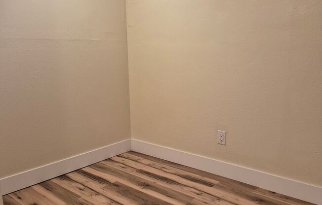 Cozy 1 bedroom close to Seattle Ferry and PSNS