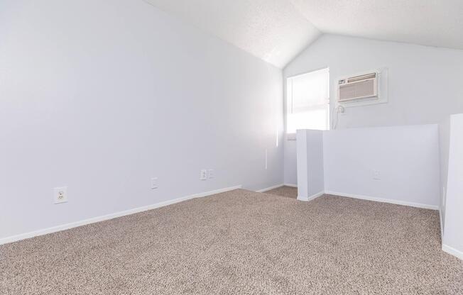 1 bed, 1 bath, 550 sqft, $900