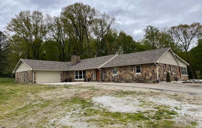Recently Updated 4 Bedroom House On 10 Acres!