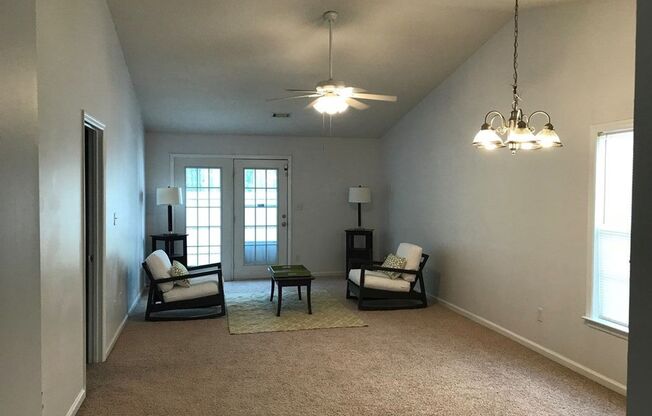 2 Bedroom 2 Bath Townhouse