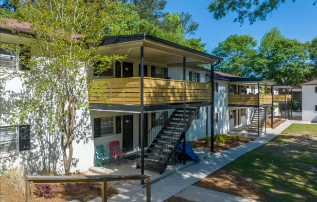 1 bed, 1 bath, 694 sqft, $1,000