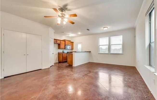 8436-8438 Jay Street