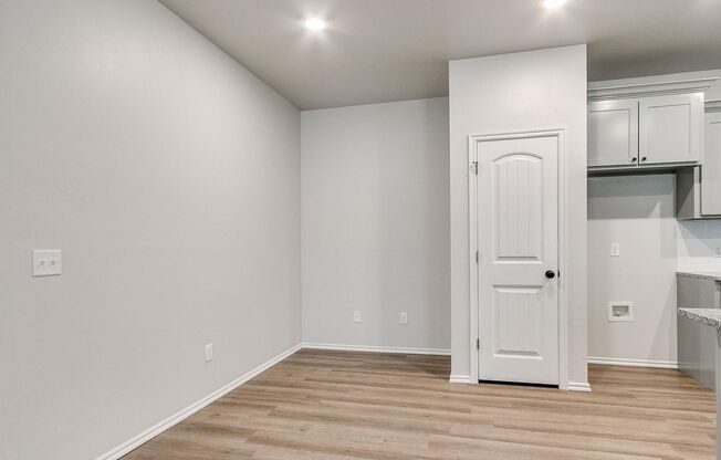 3 beds, 2 baths, 1,200 sqft, $1,545, Unit A - 10539 Lawson Place Rd