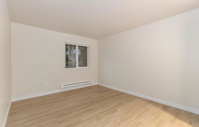 1 bed, 1 bath, 570 sqft, $2,145, Unit 40