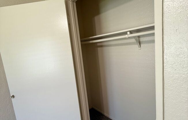 2 beds, 1 bath, 904 sqft, $1,580, Unit 101A
