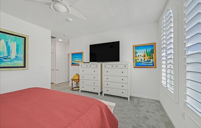 2 beds, 2 baths, $2,100