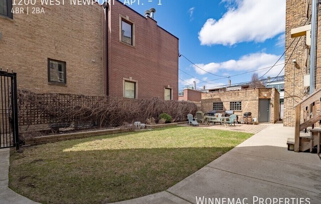 1200 W NEWPORT
