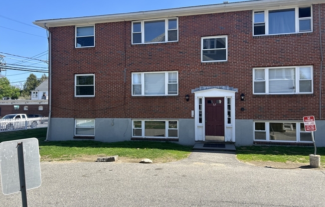 57 NEWBURY AVE
