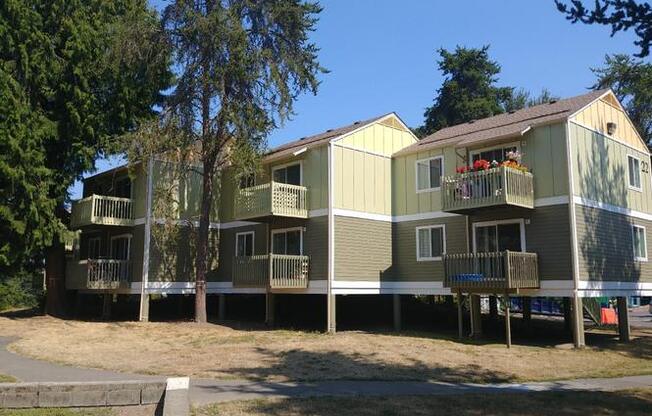 Royal Hills Apartments