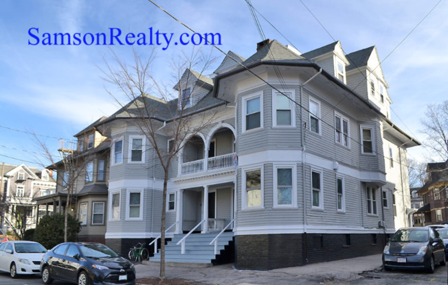 349 Thayer Street 2F