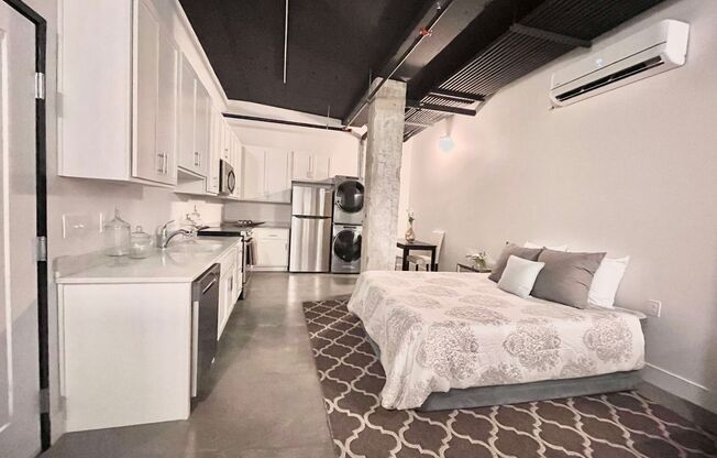 Studio, 1 bath, 450 sqft, $900, Unit D101-ADA